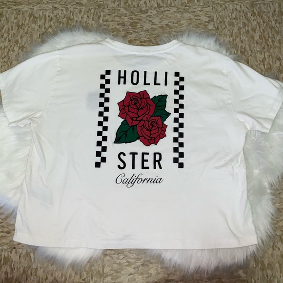 Hollister Tops - White Hollister checkered print crop top shirt
